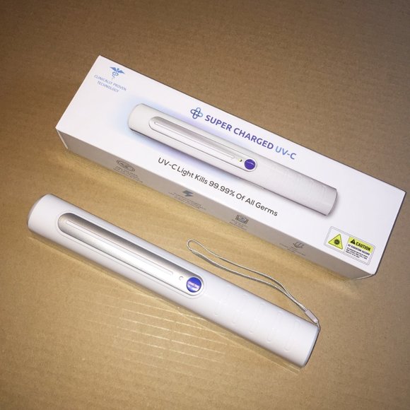 📦 REDUCED! UV-C Sanitizing Light Wand - Picture 4 of 11